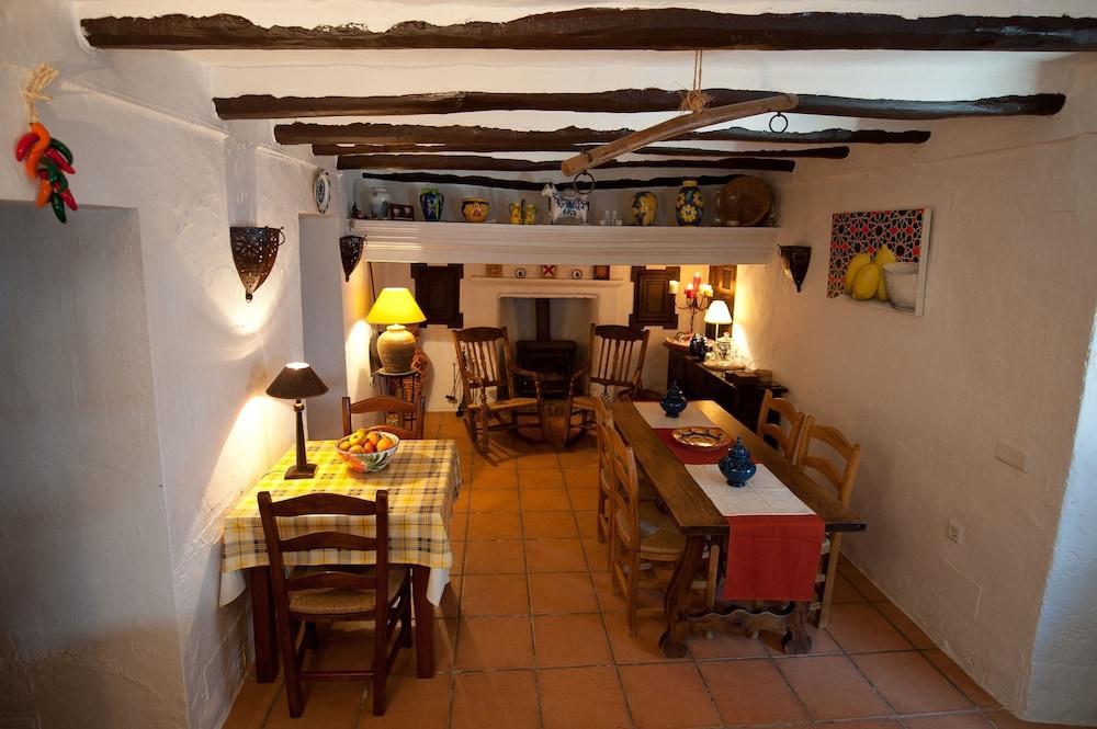 Bed and Breakfast Cortijo La Haza Iznájar Zewnętrze zdjęcie