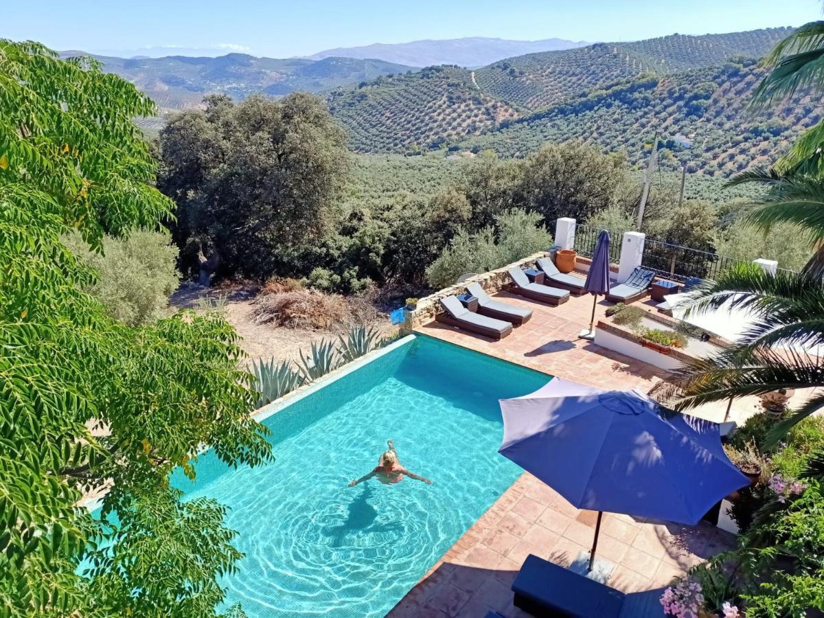 Bed and Breakfast Cortijo La Haza Iznájar Zewnętrze zdjęcie