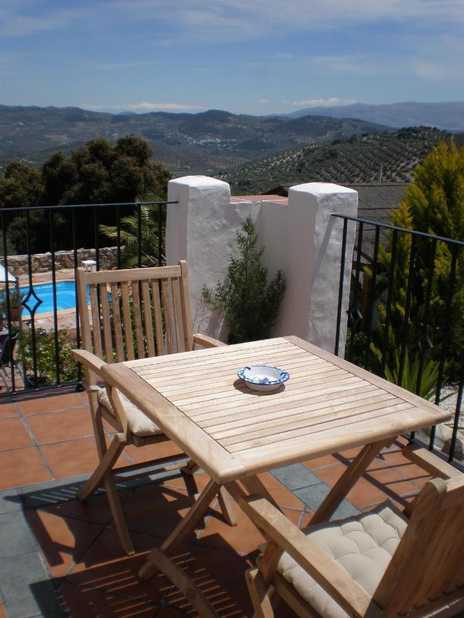Bed and Breakfast Cortijo La Haza Iznájar Zewnętrze zdjęcie