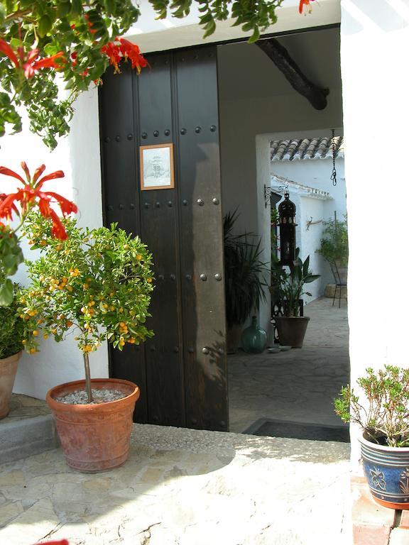 Bed and Breakfast Cortijo La Haza Iznájar Zewnętrze zdjęcie