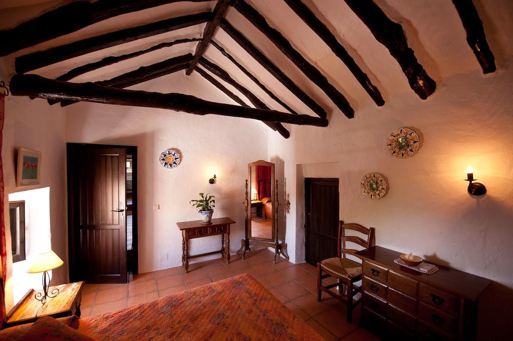 Bed and Breakfast Cortijo La Haza Iznájar Pokój zdjęcie