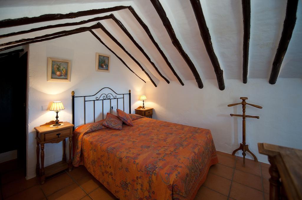 Bed and Breakfast Cortijo La Haza Iznájar Pokój zdjęcie