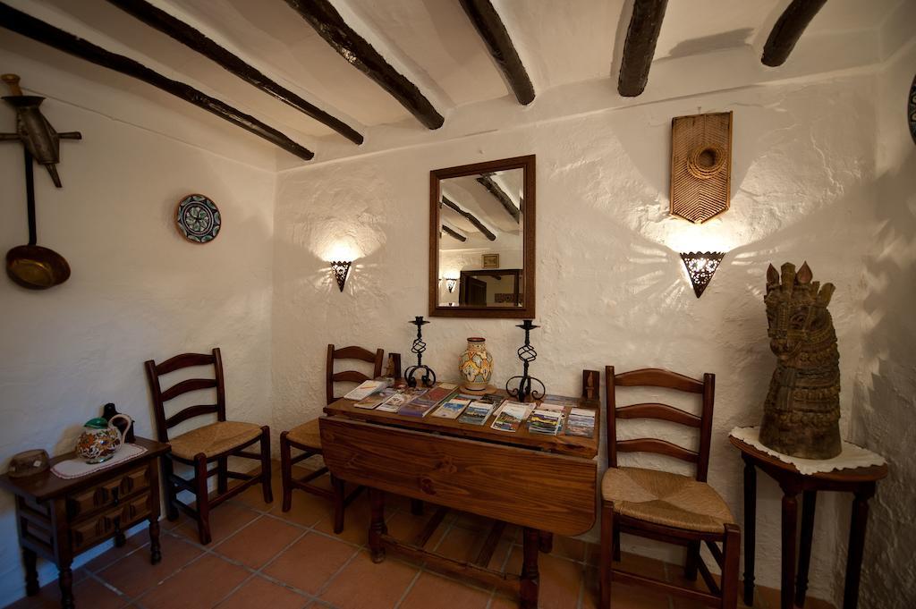 Bed and Breakfast Cortijo La Haza Iznájar Zewnętrze zdjęcie