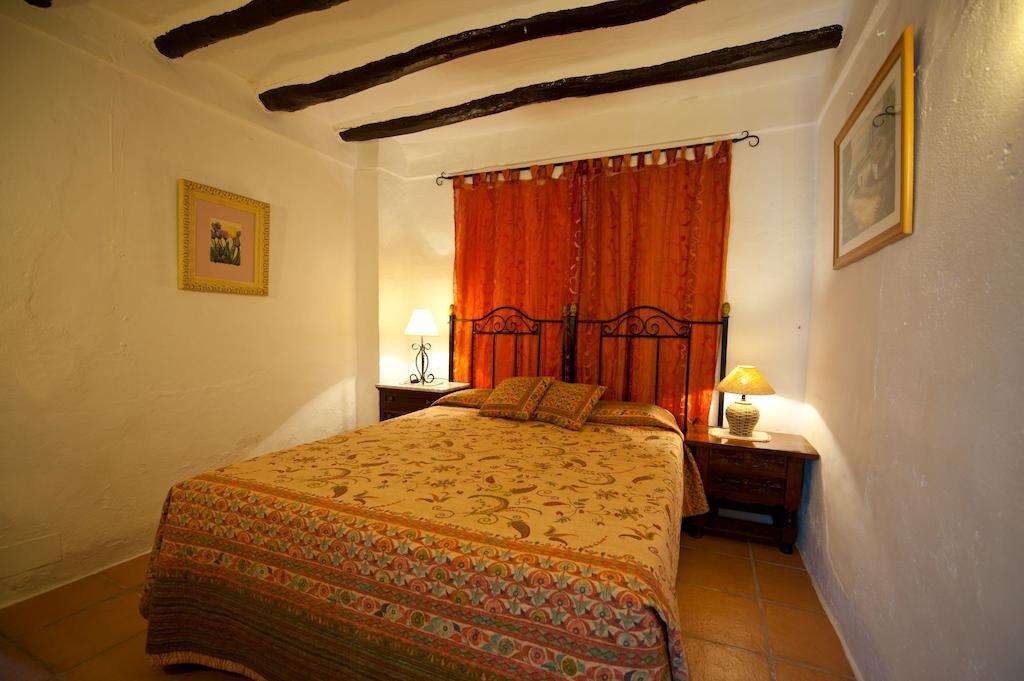 Bed and Breakfast Cortijo La Haza Iznájar Pokój zdjęcie