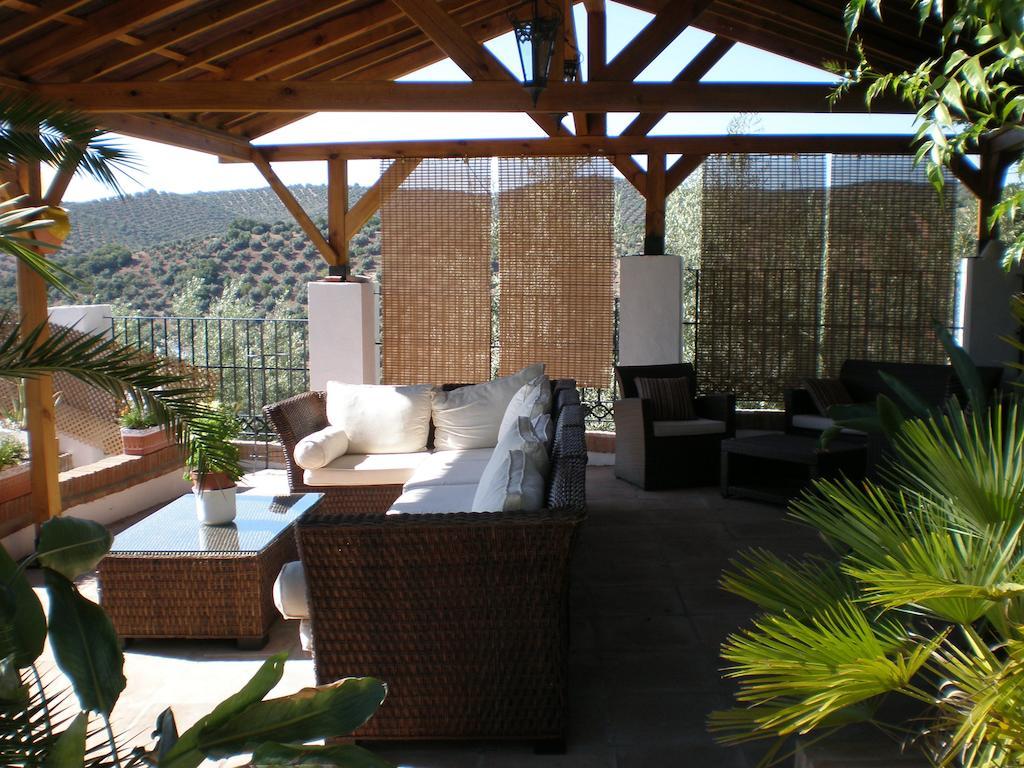 Bed and Breakfast Cortijo La Haza Iznájar Zewnętrze zdjęcie