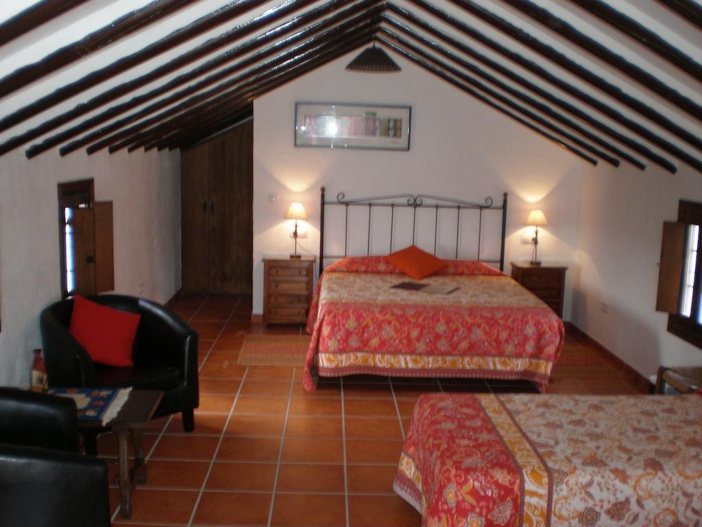 Bed and Breakfast Cortijo La Haza Iznájar Pokój zdjęcie