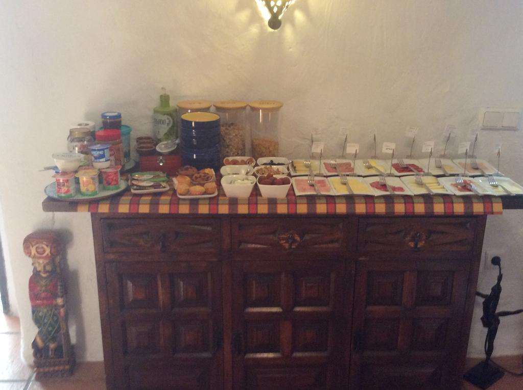 Bed and Breakfast Cortijo La Haza Iznájar Zewnętrze zdjęcie